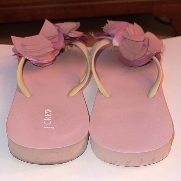 J. Crew chiffon flower flipflop 9.5 - Picture 4 of 8